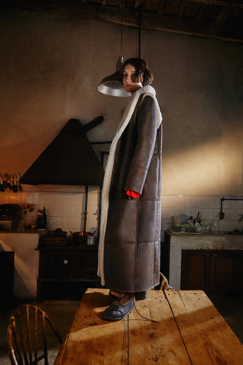NEON LONG COAT BROWN